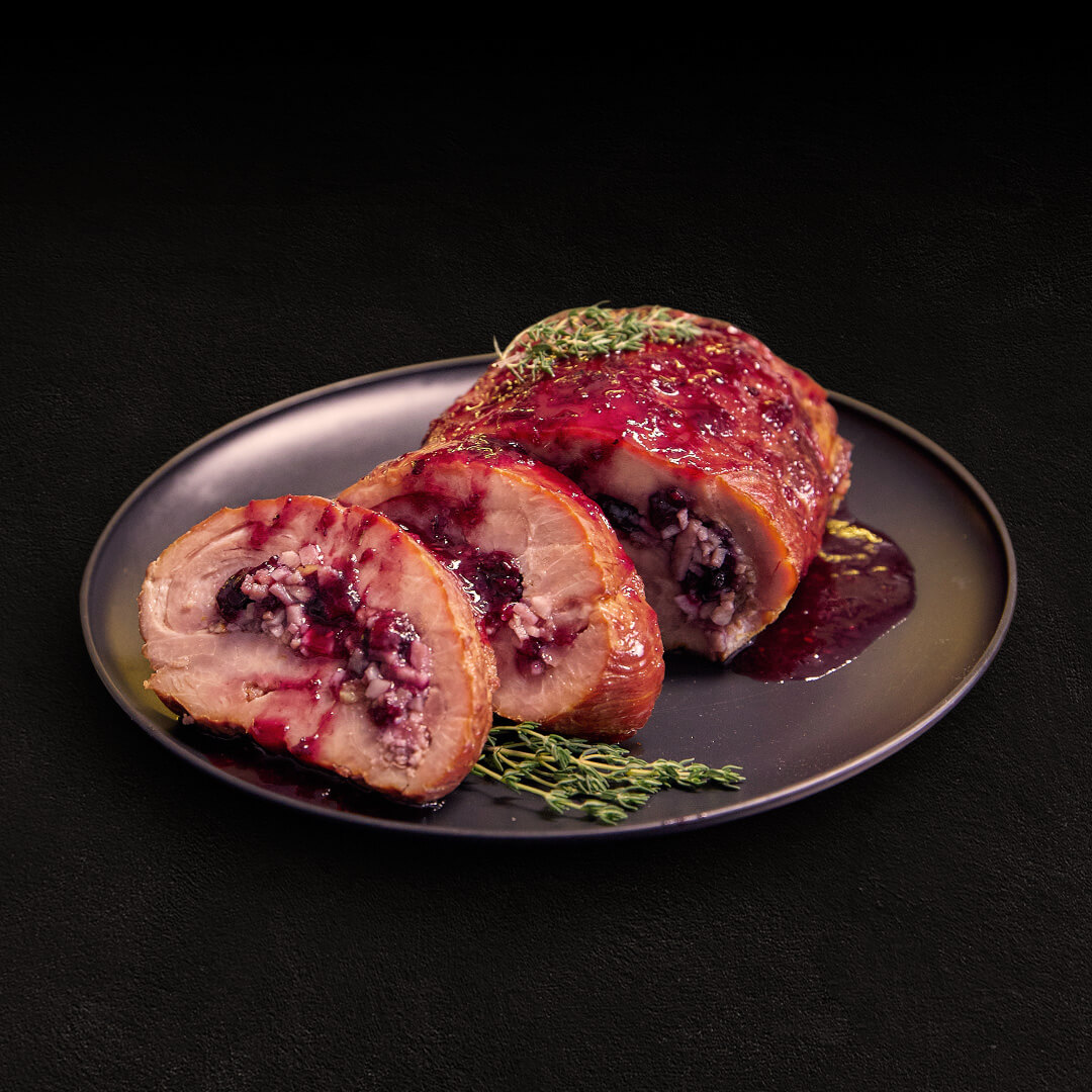 Enrollado Ahumado con Mermelada de Frutos del Bosque y Tocino